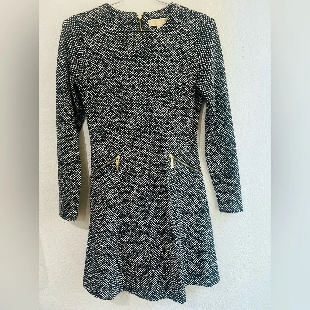 Michael Kors Blo/Wht Flare Skirt dress size 4
